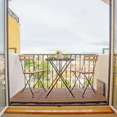 Lejlighed Short Flat - With View & Balcony