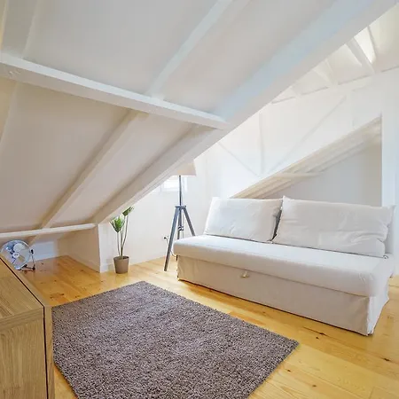 Short Flat - With View & Balcony Apartament